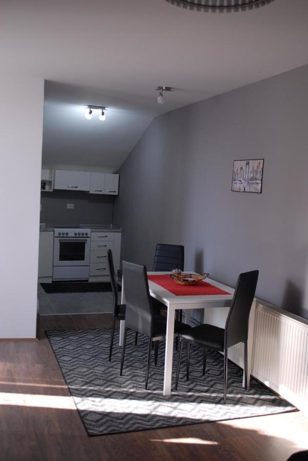 Stan Na Dan - Apartman Djordjevic Vranje Luaran gambar