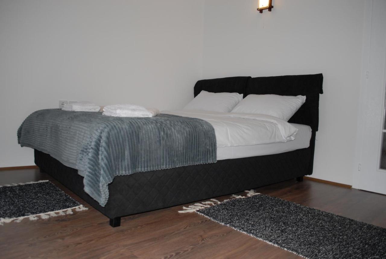 Stan Na Dan - Apartman Djordjevic Vranje Luaran gambar